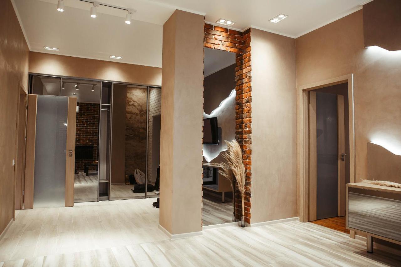 Апартаменты Центр Uman Square Apartment Екстериор снимка