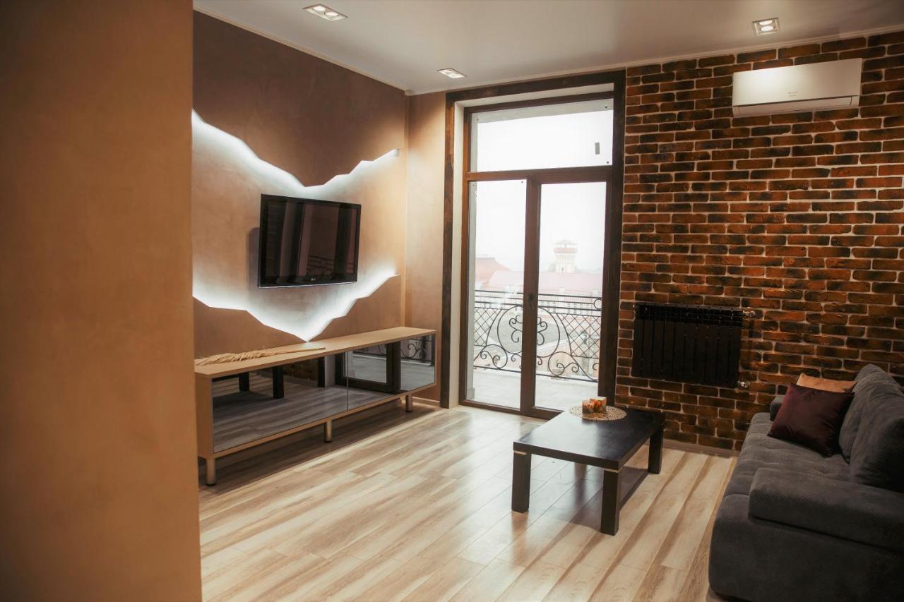 Апартаменты Центр Uman Square Apartment Екстериор снимка