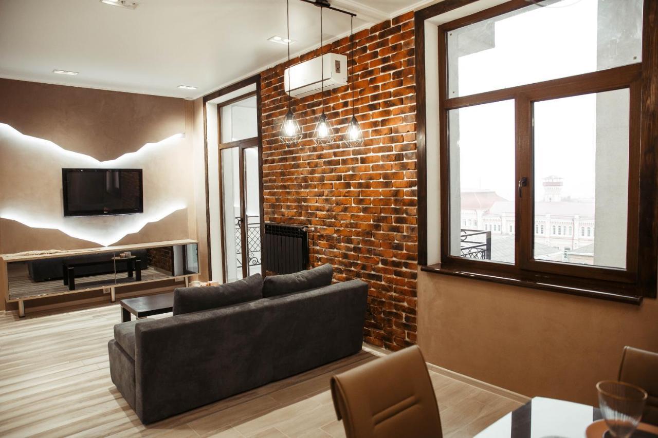 Апартаменты Центр Uman Square Apartment Екстериор снимка